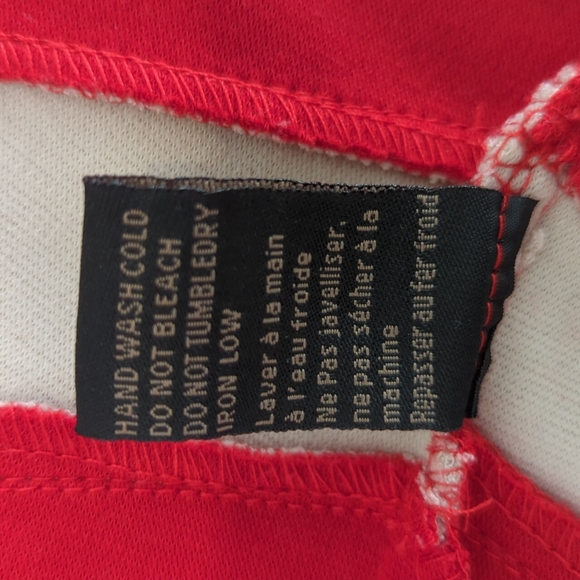 Strapless Red stripe tube top with zipper back - Picture 7 of 9